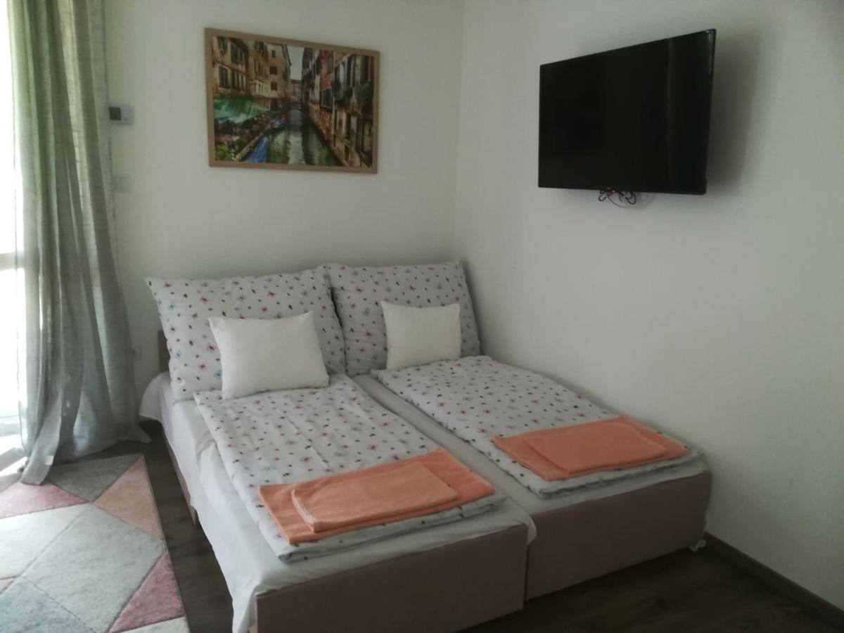 Ferienwohnung Edina Vendeghaz-Gyenesdiás Exterior foto