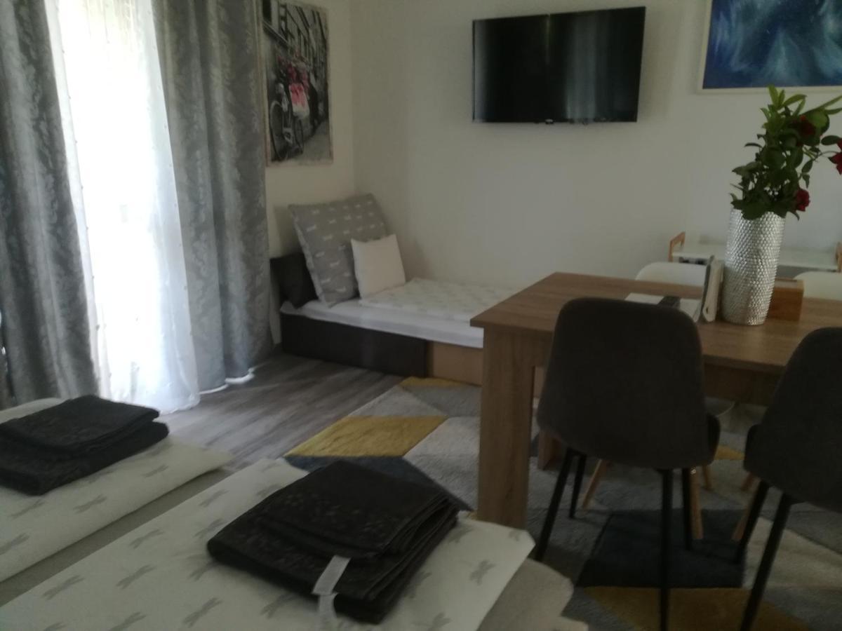 Ferienwohnung Edina Vendeghaz-Gyenesdiás Exterior foto