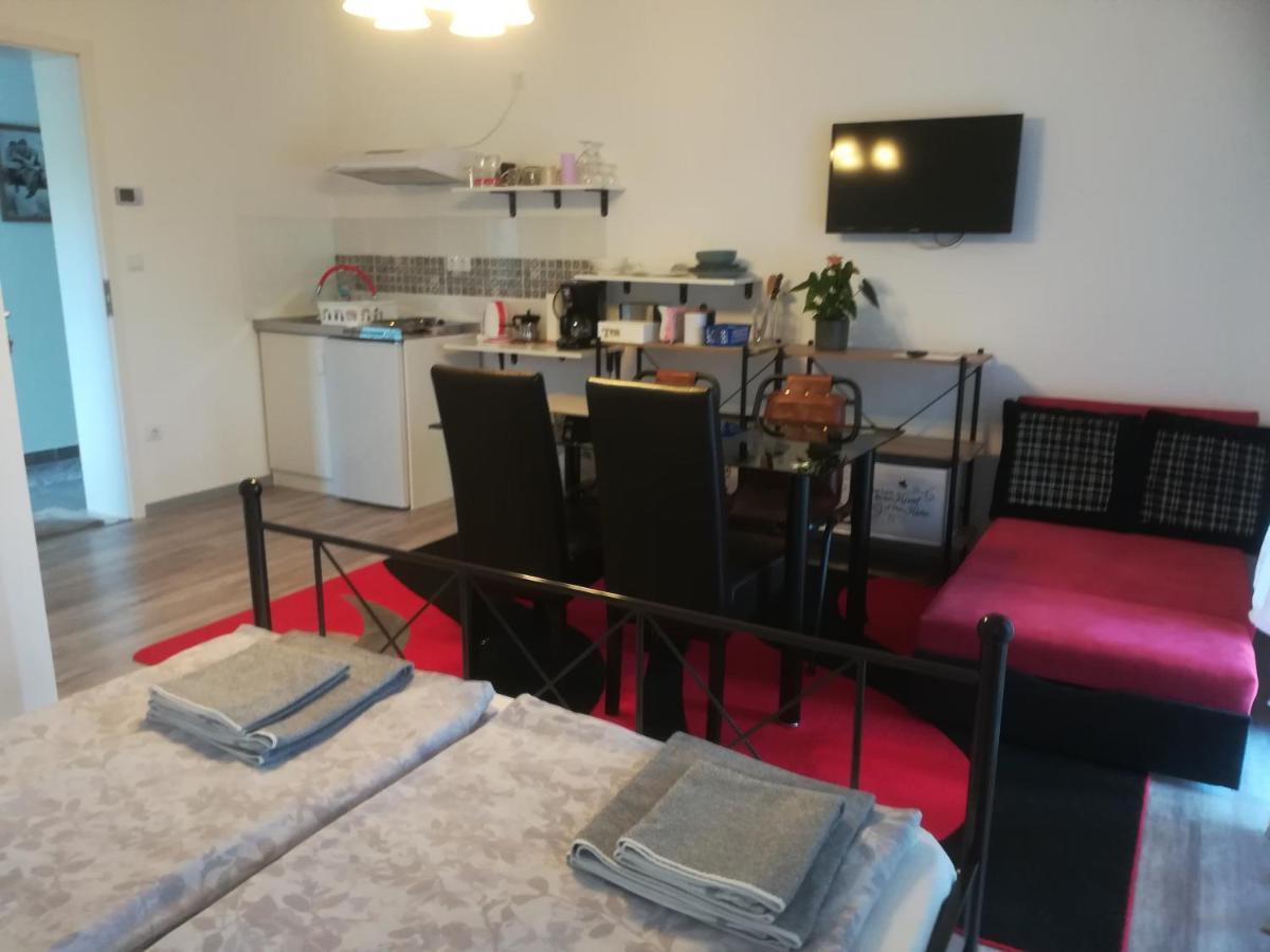 Ferienwohnung Edina Vendeghaz-Gyenesdiás Exterior foto